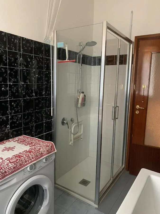 Comfortable Room Suitable 1-2 Pax Bolonia Apartamento