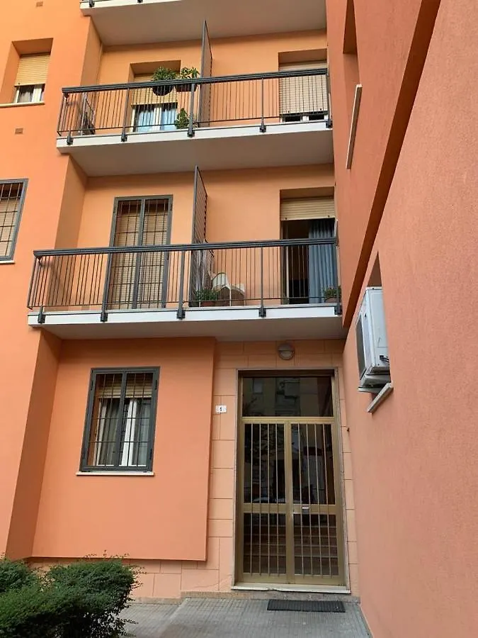 Comfortable Room Suitable 1-2 Pax Bolonia Italia